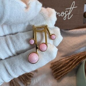 Pink Conch Music Pendant